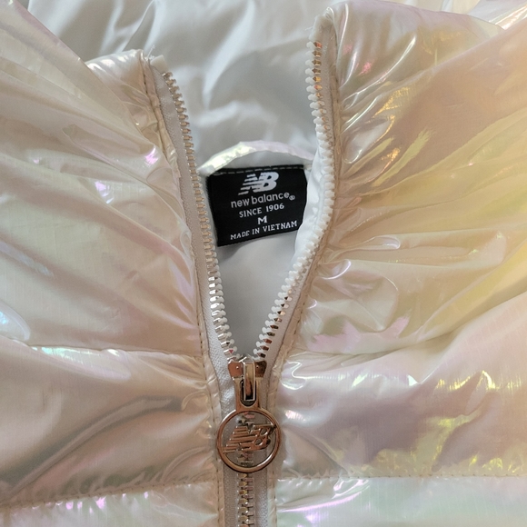 (M) Iridescent NewBalance Jacket - Picture 3 of 4